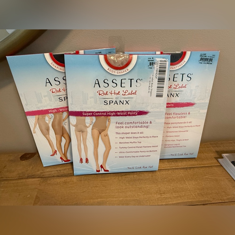 Assets by SPANX Shaping Pantyhose & High Waisted Panty